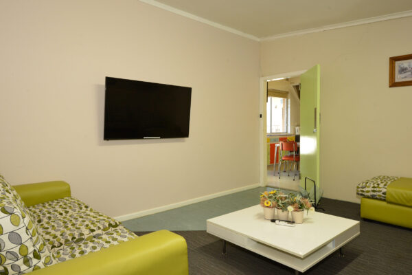 3 Bedroom House - Image 5